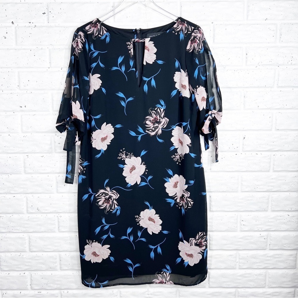 TRUTH & FABLE Floral Dress | Sheer Sleeve Dress